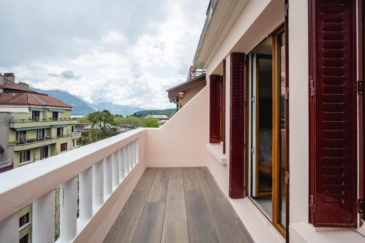 Le Nid Du Favre I - Charming Studio With Stunning Lake View Annecy Dış mekan fotoğraf
