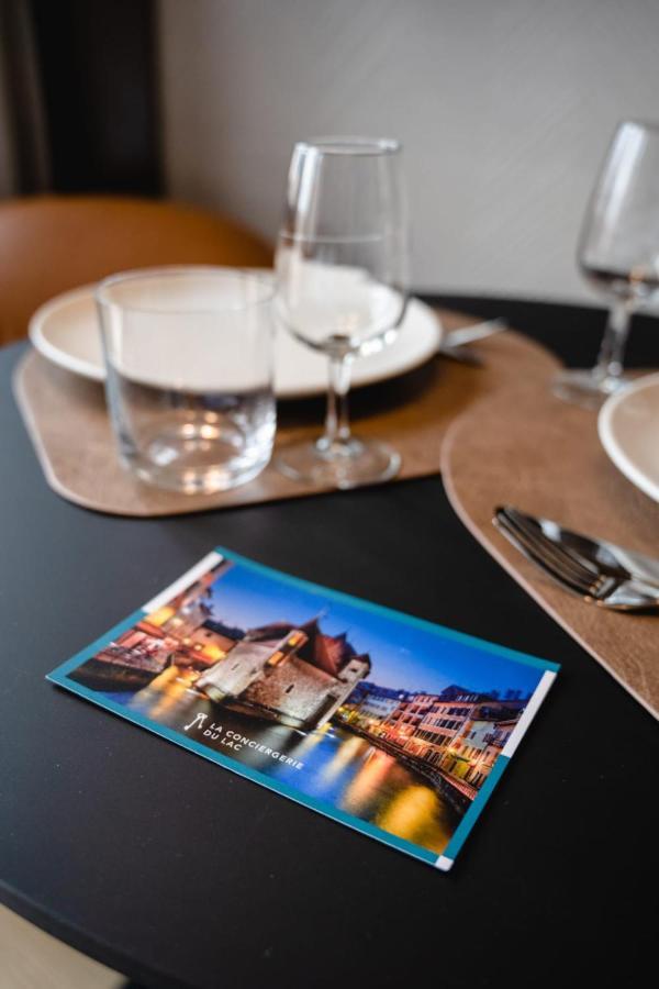 Le Nid Du Favre I - Charming Studio With Stunning Lake View Annecy Dış mekan fotoğraf